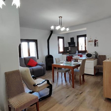 Cr Vista Alegre Villa Mazaleon Екстериор снимка